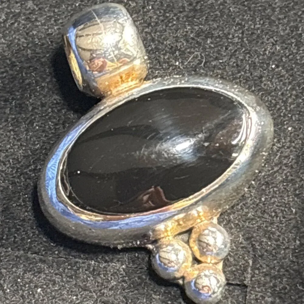 Vintage 925 Mexico Silver Oval Black Onyx Pendant‎ With Accents